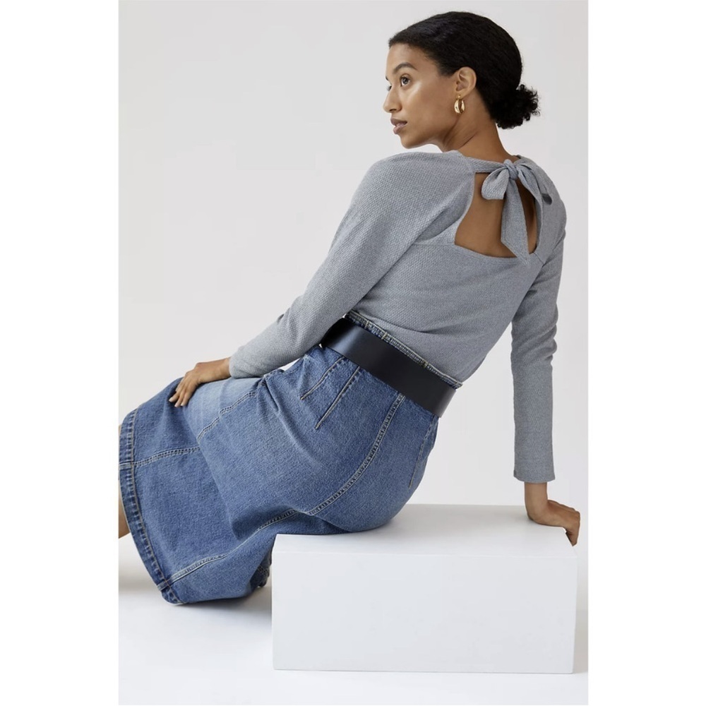 Anthropologie Pilcro Gray Notch Neck Tee - small G3